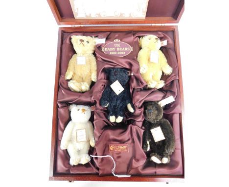 A Steiff UK Baby Bears 1989-1993 Collection, in a fitted case, with certificate.