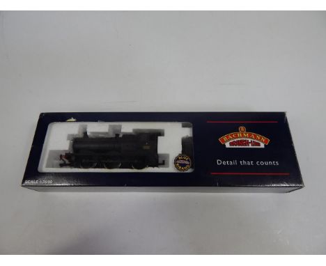A Bachmann OO-gauge 1:76 locomotive no. 2260 and tender, 5.5cm high. (boxed)