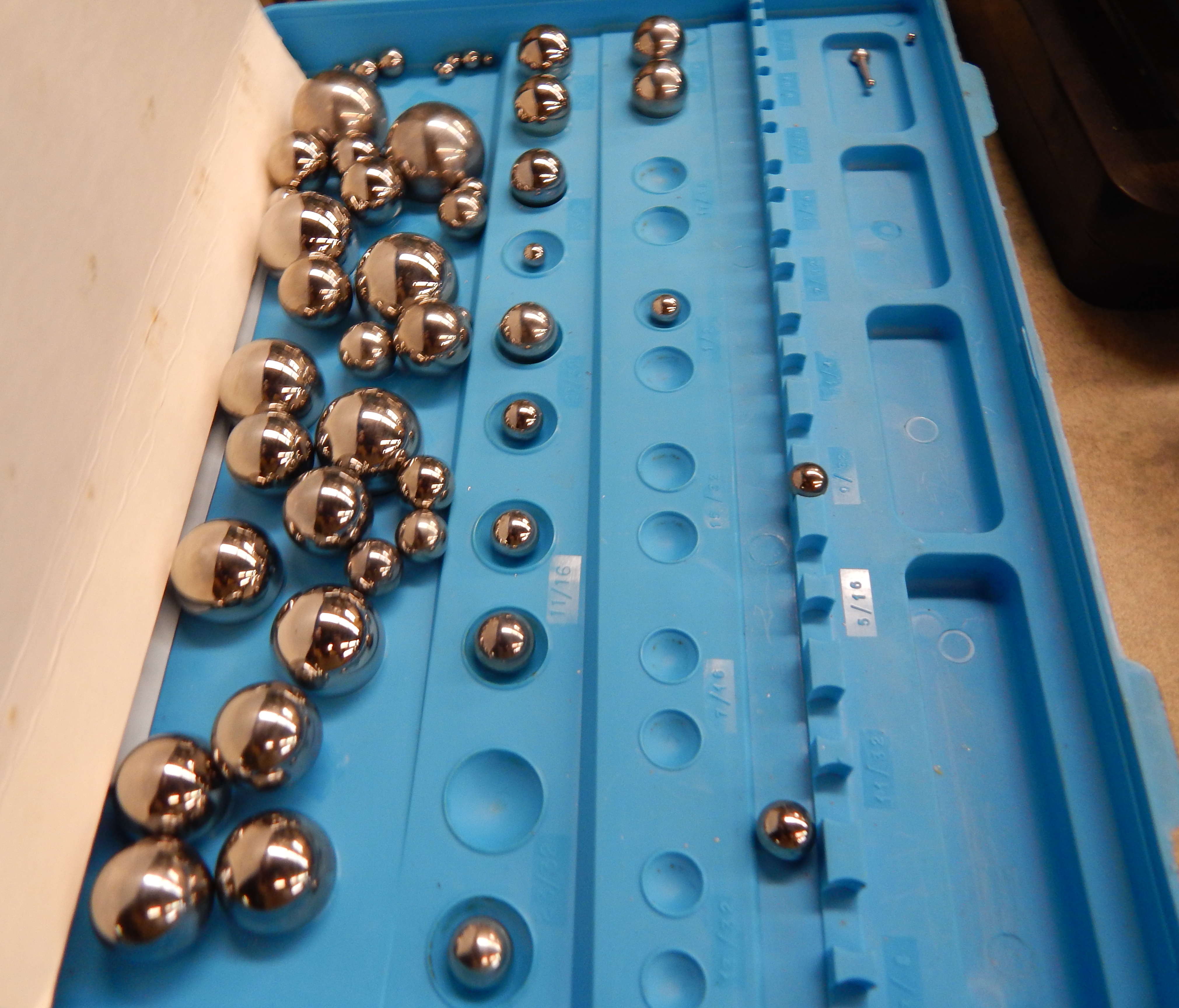 PRECISION COMPONENTS BALL GAGE SET