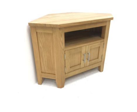 Light oak corner television stand, single shelf above two cupboard doors, stile supports, W94cm, H63cm, D52cm - Condition Rep
