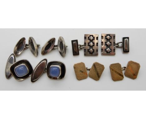 Three pairs of silver retro cufflinks by JDS hallmarked Edinburgh and a pair of engine turned silver gilt cufflinks Condition