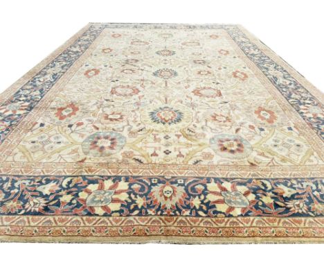 FINE DECORATIVE SULTANABAD CARPET, 490cm x 335cm.