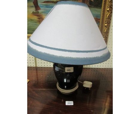 A BENBULBEN POTTERY TABLE LAMP of baluster form with shade 45cm high