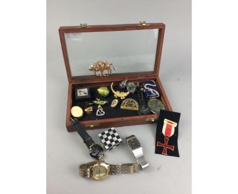 LOT OF COSTUME JEWELLERY AND WATCHES, including a gilt metal alligator brooch, Seiko and Citizen wrist watches, gilt metal an