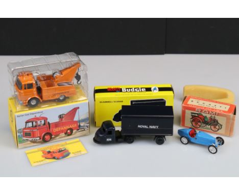 Three boxed diecast models, to include Budgie 702 Scammell Scarab (box has minor tearing to end flap otherwise vg, model has 