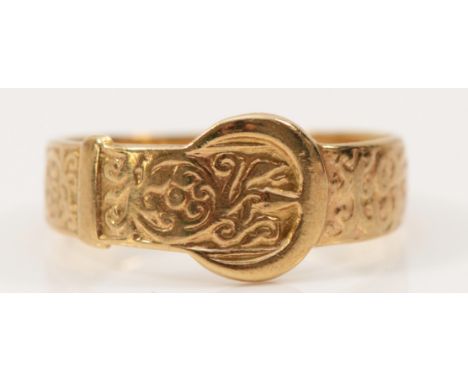 A 9ct gold buckle ring, Birmingham 1978, P 1/2, 2.6g