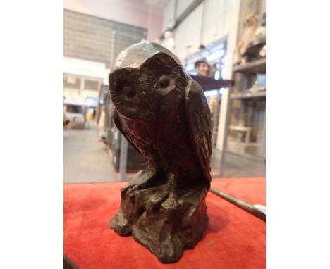 Bronze effect cast metal owl H: 16 cm 