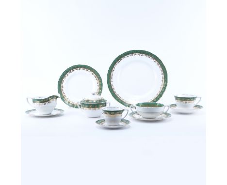 Sixty Nine (69) Piece Royal Worcester Arundel Green Partial Dinnerware Set. Includes: 11 dinner plates 10-3/4", 7 salad plate