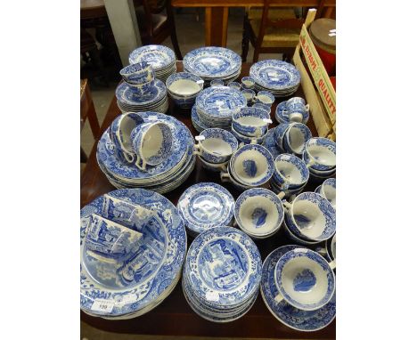 A QUANTITY OF SPODE 'ITALIAN' PATTERN BREAKFAST, DINNER AND TEA WARES, TO INCLUDE; DINNER PLATES, TEA AND COFFEE MUGS AND SAU