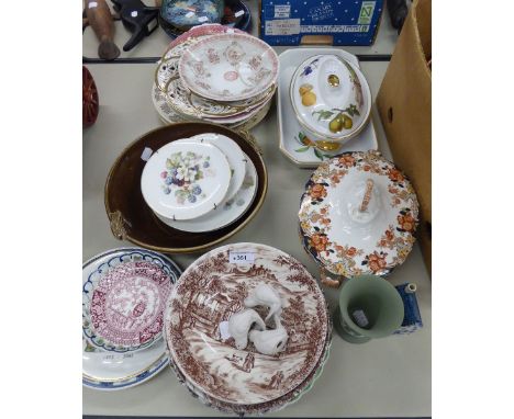 ROYAL WORCESTER 'EVESHAM' OVEN TO TABLE WARES TWO HANDLED OVAL TUREEN AND COVER, AN 'EVESHAM' OBLONG DISH, 14" LONG, CAPO DI 
