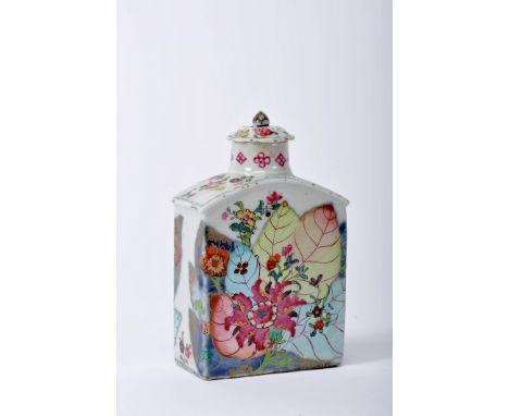 A covered tea caddy, Chinese export porcelain, polychrome and gilt «Tobacco Leaf» decoration, Qianlong period (1736-1795), mi