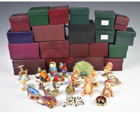 Eighteen boxed Hidden Treasures figures / trinket boxes
