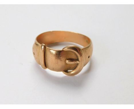 BUCKLE RING. A 9ct. gold strap & buckle ring. Chester, 1910. Approx. 5.6g. Size Q.  Please note that all items in this auctio