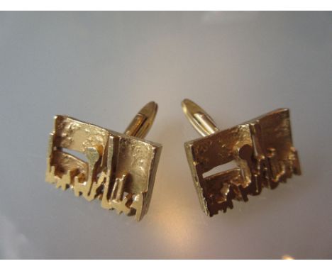 Pair of 9ct yellow gold rectangular stylised design cufflinks, marked E.L.D