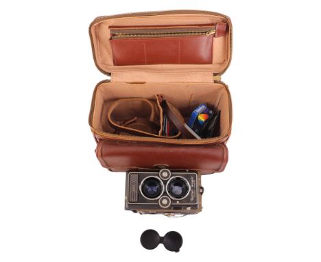 A Franke &amp; Heidecke Rollei Magic twin-lens camera, having Schneider of Kreuznach Xenar 1:3.5/75 and Heidosmat lenses, ser
