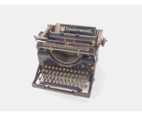 An Underwood Standard typewriter Model 46.
