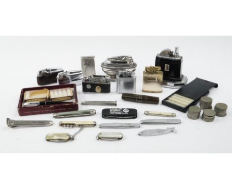 Smoking memorabilia and collectables, including a Ronson Touch-Tip table lighter, Phenix camera lighter, further Ronson light