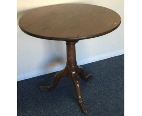 A good Georgian mahogany tripod table with birdcage mount. Est. £60 - £80.