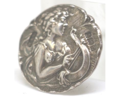 Hallmarked silver Art Nouveau button, maker R&W Birmingham