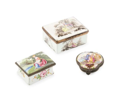  FOUR ENGLISH ENAMEL PATCH BOXES 18TH CENTURY the first and largest painted with courting couples, the lid opening to a portr