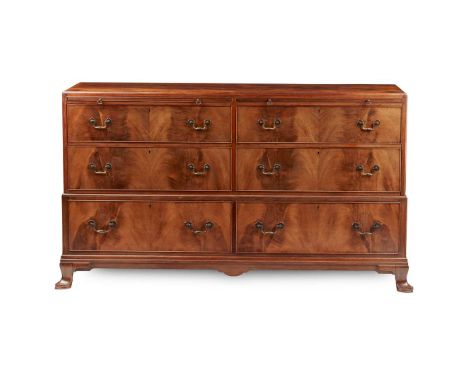  MAHOGANY DOUBLE CHEST OF DRAWERS, BY WHYTOCK & REID, EDINBURGH MID 20TH CENTURY the rectangular caddy top over two slides ab