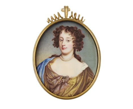  AFTER PETER LELY, ENGLISH ENAMEL PORTRAIT MINIATURE OF MARY 'MOLL' DAVIS 19TH CENTURY oval, enamel on copper, the sitter dep