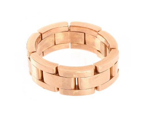 Man's Vintage 18 Karat Yellow Gold Flexible Link Ring. Stamped 750. Ring size 10. Approx. weight: 19.8 grams. Condition: Very