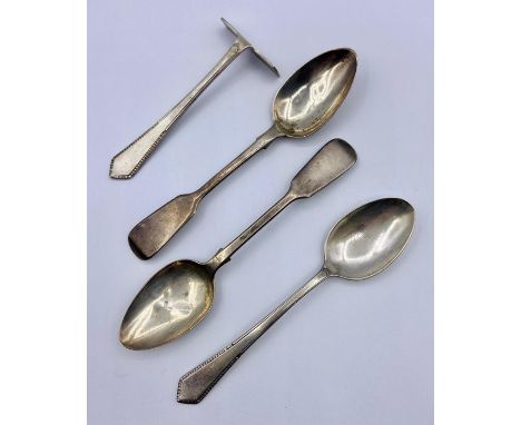 A selection of silver cutlery, total weight 90g, various hallmarks.