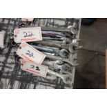 LOT OF ASSORTED WRENCHES