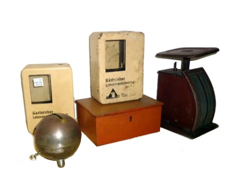 Bauhaus Design, some by and some attributed to Marianne Brandt for Ruppelwerk Gotha; a set of postage scales, unmarked, 17cm 