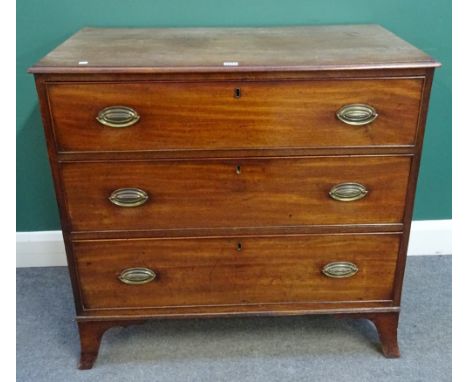 A George III mahogany chest of three long graduated drawers on splayed bracket feet, 94cm wide x 89cm high x 53cm deep. 8.1