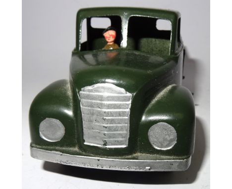 Britains set 1334, four wheel Army Lorry THIRD VERSION, split windscreen, with driver (Condition Excellent, neatly repainted)