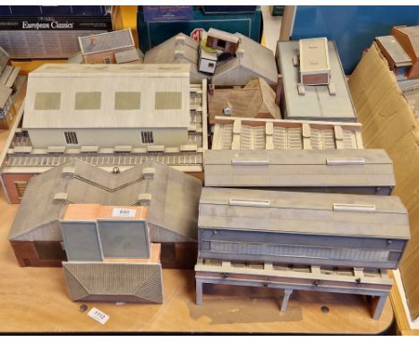 A quantity of Bachmann 00 gauge model railway buildings to include locomotive shed, buildings and other items