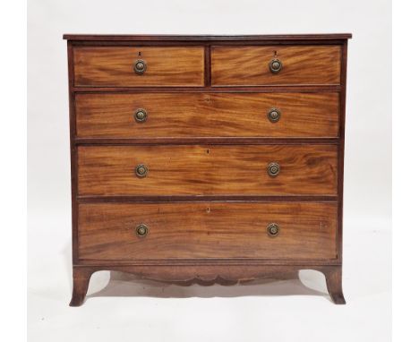 Early 19th century mahogany chest of two short over three long graduating cockbeaded drawers, the rectangular top with reeded