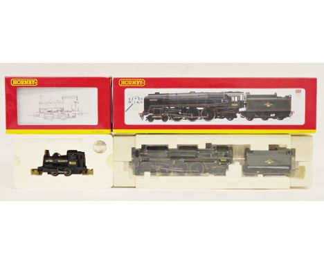 Two Hornby model railways 00 gauge locomotives, R2719X BR 4-6-2 Britannia Class 70038 ' Robin Hood ' decoder fitted and R2927