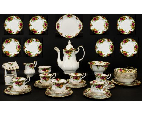 Royal Albert 'Old Country Roses' Tea Set comprises of Tea Pot, Sugar Bowl, Milk Jug, Cake Plate with stand, 6 cups, 6 saucers