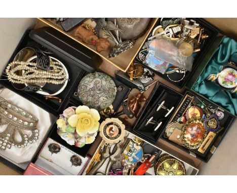 A BOX OF ASSORTED COSTUME JEWELLERY AND ITEMS, to include various cufflinks, hardstone fountain pen stand, ceramic flower bro