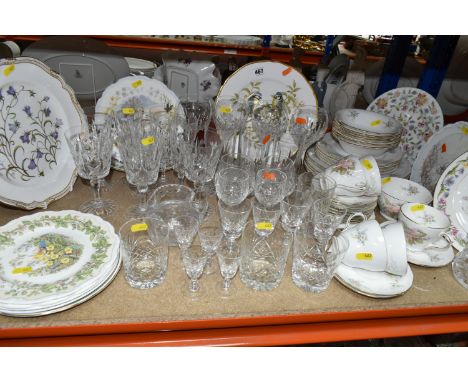 A GROUP OF ASSORTED GLASSWARE AND CERAMIC KITCHENWARE to include four Stuart Crystal wine glasses and a pair of brandy glasse