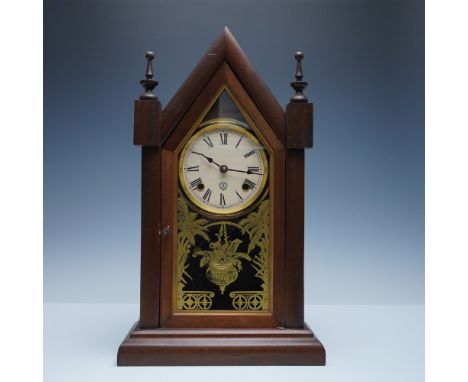 This antique Batalha Portuguese regulator shelf clock, produced by Fabrica Nacional de Relogios Reguladora, showcases a strik