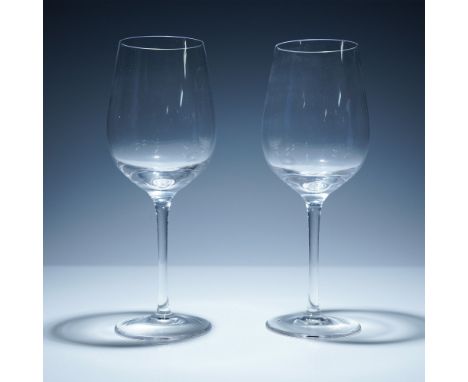 A pair of Rosenthal Studio Line Grand Cru Bordeaux Weiss wine glasses, designed with a sleek and modern silhouette that enhan
