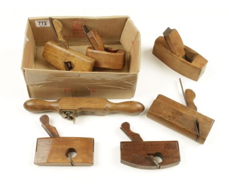 A handrail shave by EASTWOOD and six small beech planes G+ 