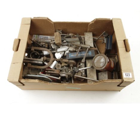 A box of tools G 