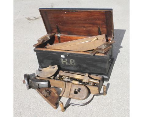 A pine tool chest 32" x 15" 15" with two lift out trays containing a kit of coopers tools as illustrated G+ 