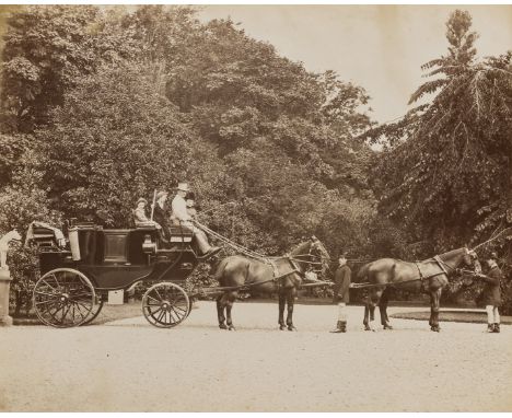 Photograph albums.- Schuster (Lionel Robert, DSO, army officer, served in the First World War, 1879-1966) 2 albums of photogr
