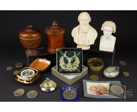 A small quantity of collectables, including coins and a vintage travelling clock (qty)