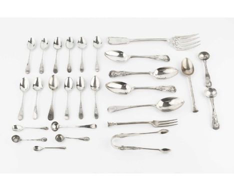 A quantity of mixed silver flatware, to include a fiddle and thread pattern fish serving fork, three King's pattern dessert s
