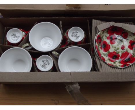 6 cups and saucers, poppey