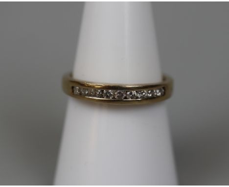 9ct gold channel set hoop ring - Size: N