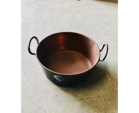 A Vintage Copper Jam Pan