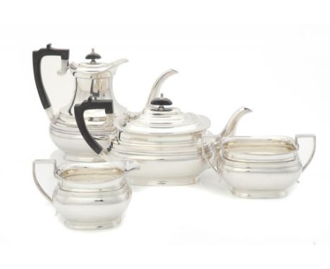 AN ELIZABETH II SILVER TEA AND COFFEE SERVICE  coffee pot and cover 20cm h, by Roberts & Belk Ltd, Sheffield 1978, 57ozs 10dw